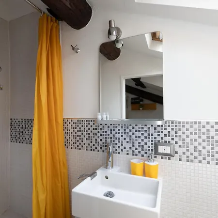 Apartament Chinatown Cosy Attic *